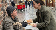 O Soğuk Günde Bir Yabancıya Yemek Aldım… Ertesi Gün Açtığım Not Hayatımı Değiştirdi